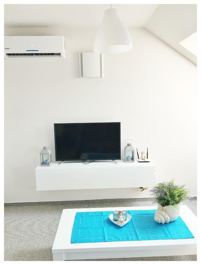 Apartamenty Mila 莱鲍 外观 照片